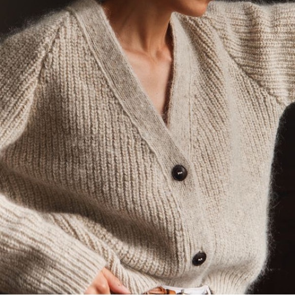 Cozy Beige Women's Cardigan Sweater - Picture 5 of 15